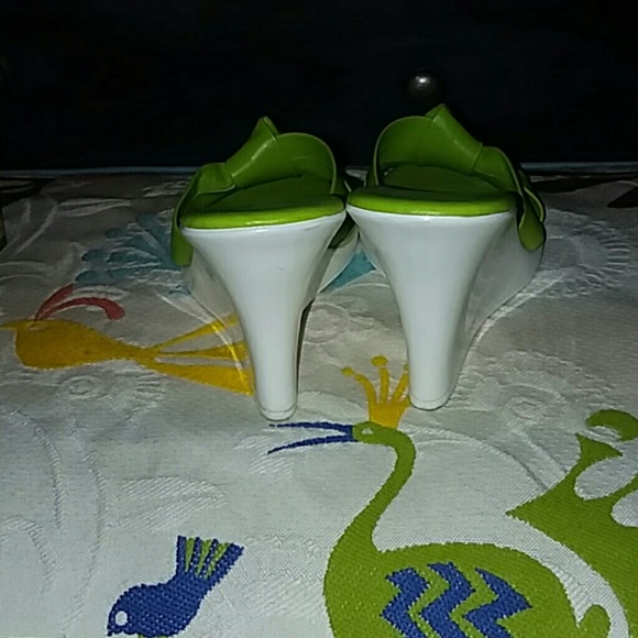 michael kors size 7.5 wedges - Picture 2 of 5